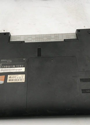 SAMSUNG NP300E5E A01US - FOR PARTS/REPAIR - INTEL i3-3227U - 4GB RAM - READ - BB