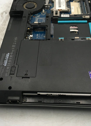 LENOVO THINKPAD E440 - BOOTS TO BIOS/BAD LCD - INTEL I5 4200M - NO RAM -READ-BB
