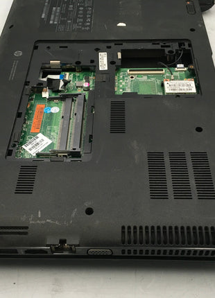 HP 15 D069WM - FOR PARTS/DAMAGED - INTEL i3-3110M - NO RAM - NO BATTERY -READ-BB